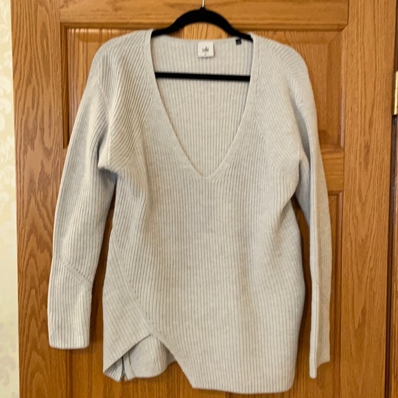 CAbi | Sweaters | Nwot Cabi Deep V Gray 
